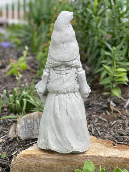 Skeleton Woman Gnome